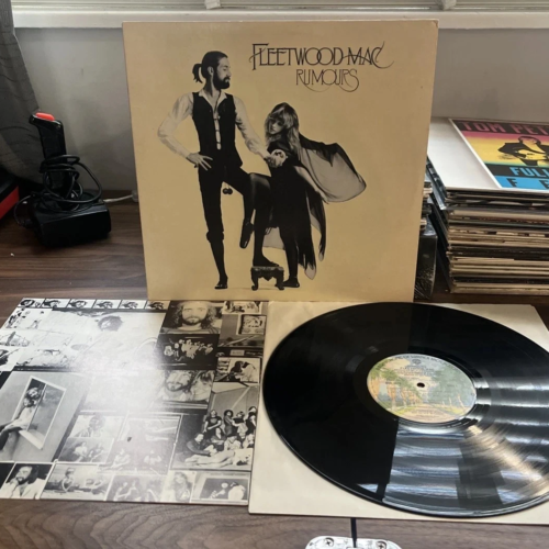 FLEETWOOD MAC - RUMOURS - US 1ST PRESS LP (1977) TEXTURED SLEEVE W/INSERT EX/EX - Image 2