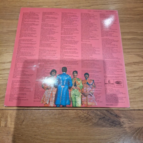 Beatles - Sgt. Pepper's Lonely Hearts Dutch Reissue Yellow Vinyl - Image 5