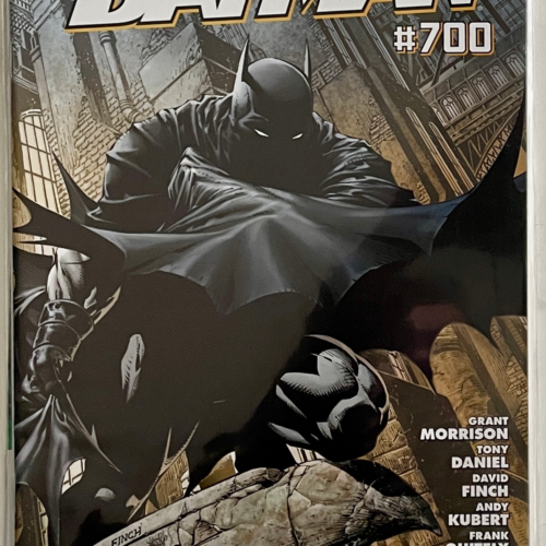 Batman Giant sized anniversary issue - #700 - Aug 2010 - Image 1