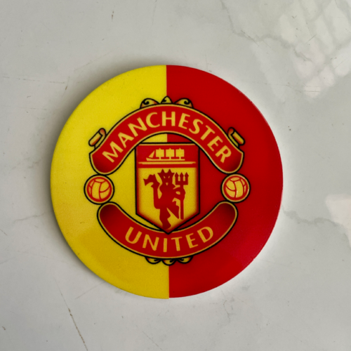Manchester United - Round - Image 1