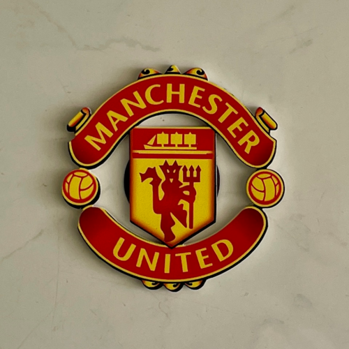 Manchester United - Crest - Image 1